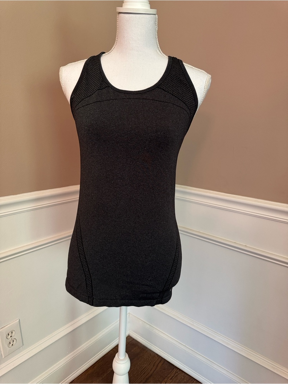GAP Black Mesh Detail Racerback Athletic Tank Top - Size XS